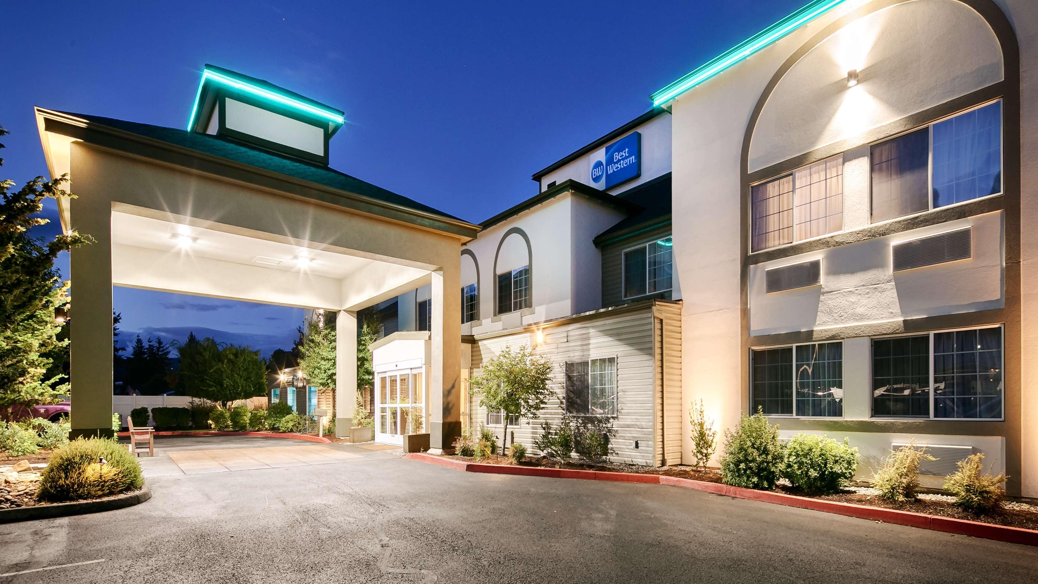 Best Western Woodland Inn Exterior photo